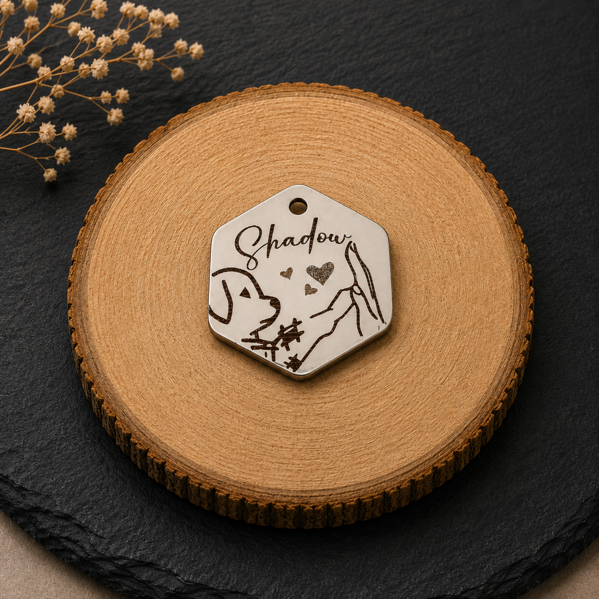 Médaille d’identification chien hexagonale en acier inoxydable personnalisée avec prénom et motif chien et main