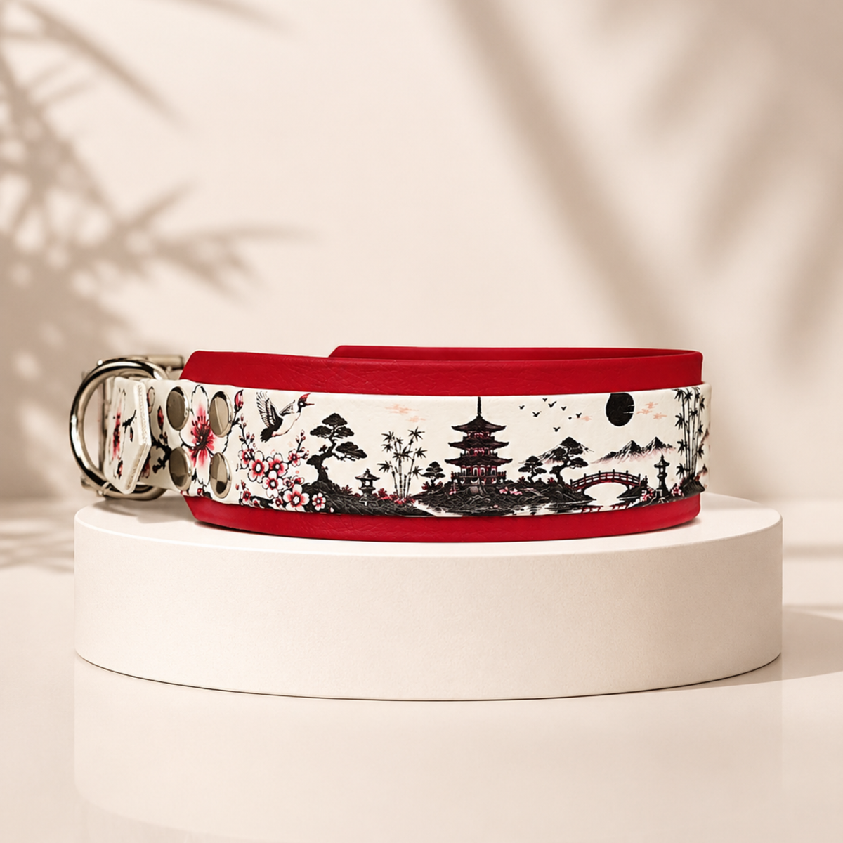 Collier pour chien Rêve de Sakura crimson rouge en Biothane avec impression UV et motif japonais vu de coté 