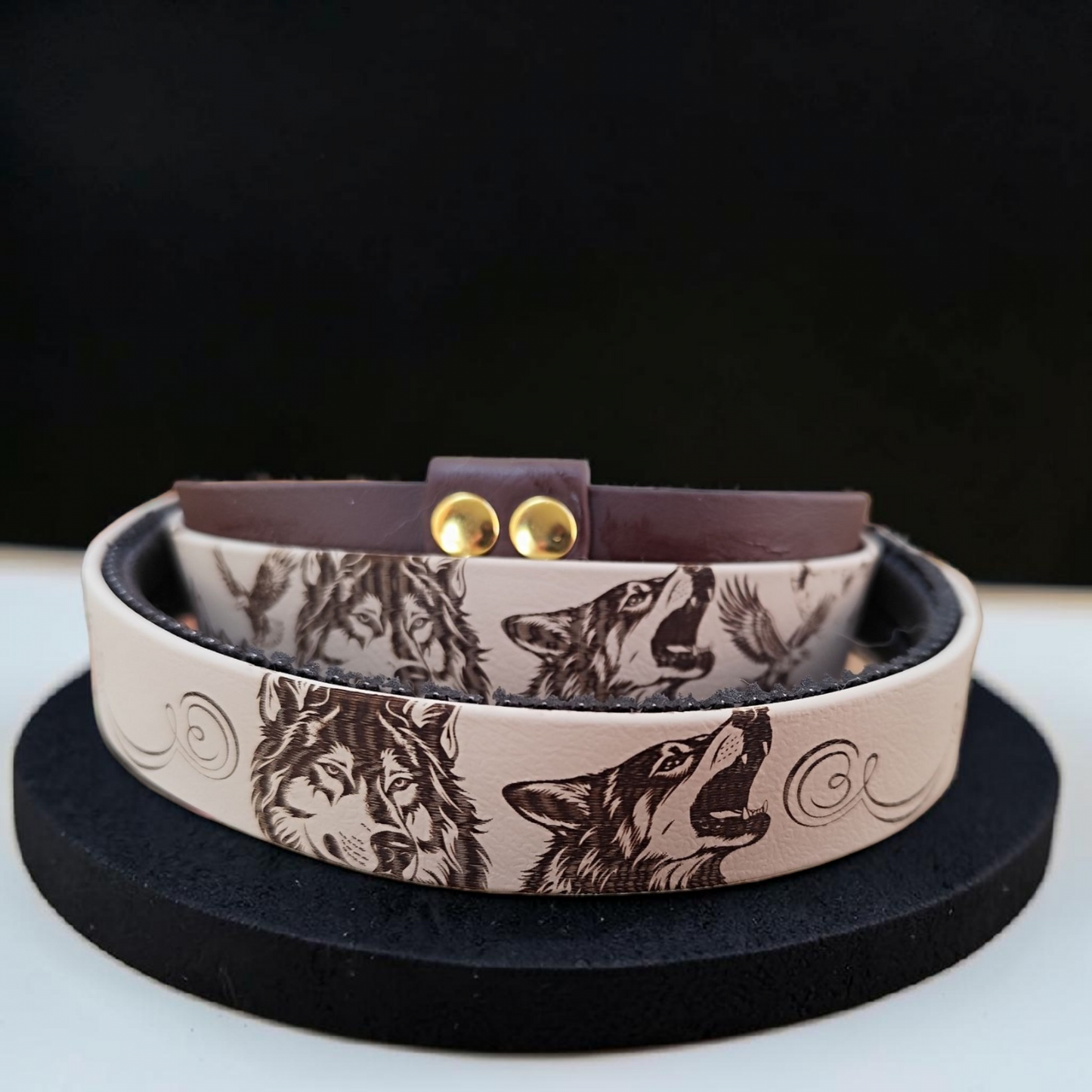 Collier chien biothane Wild Spirit avec poignée, vue de dessus, détails et finitions visibles