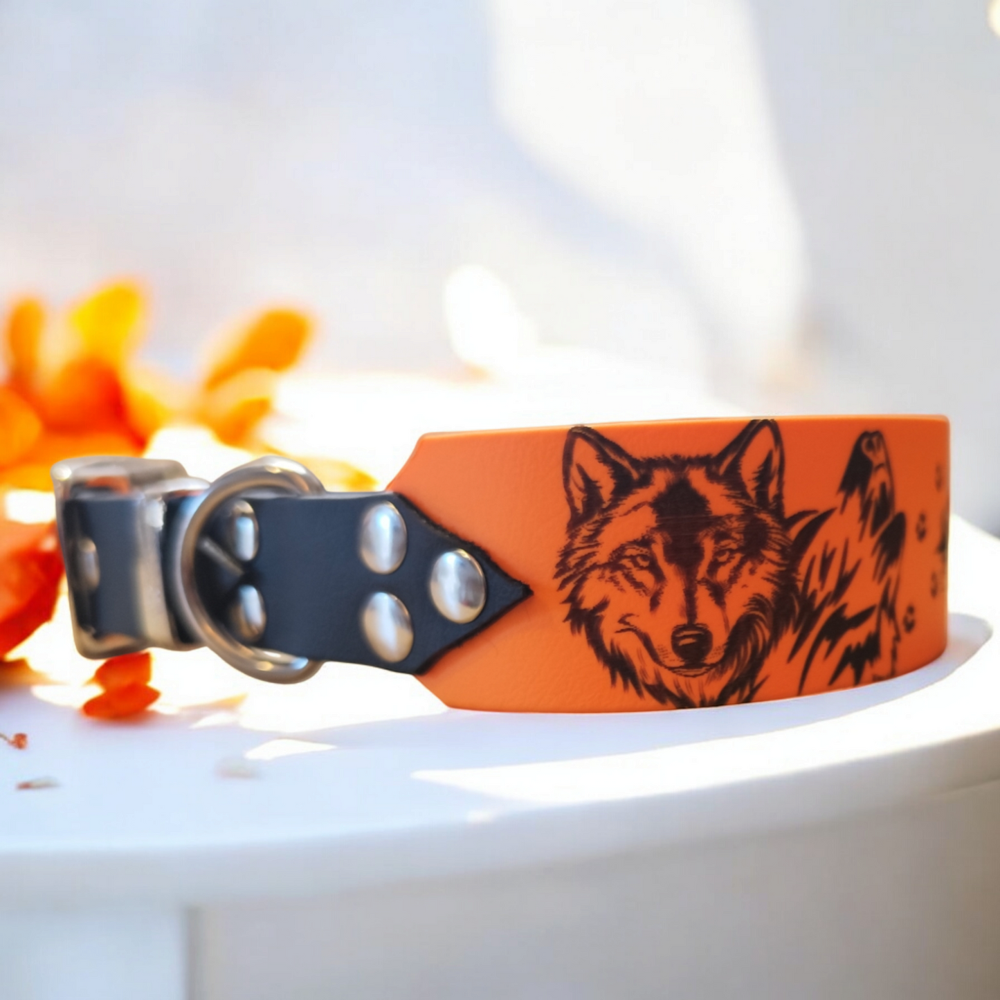 collier pour chien motif loup coté gauche 