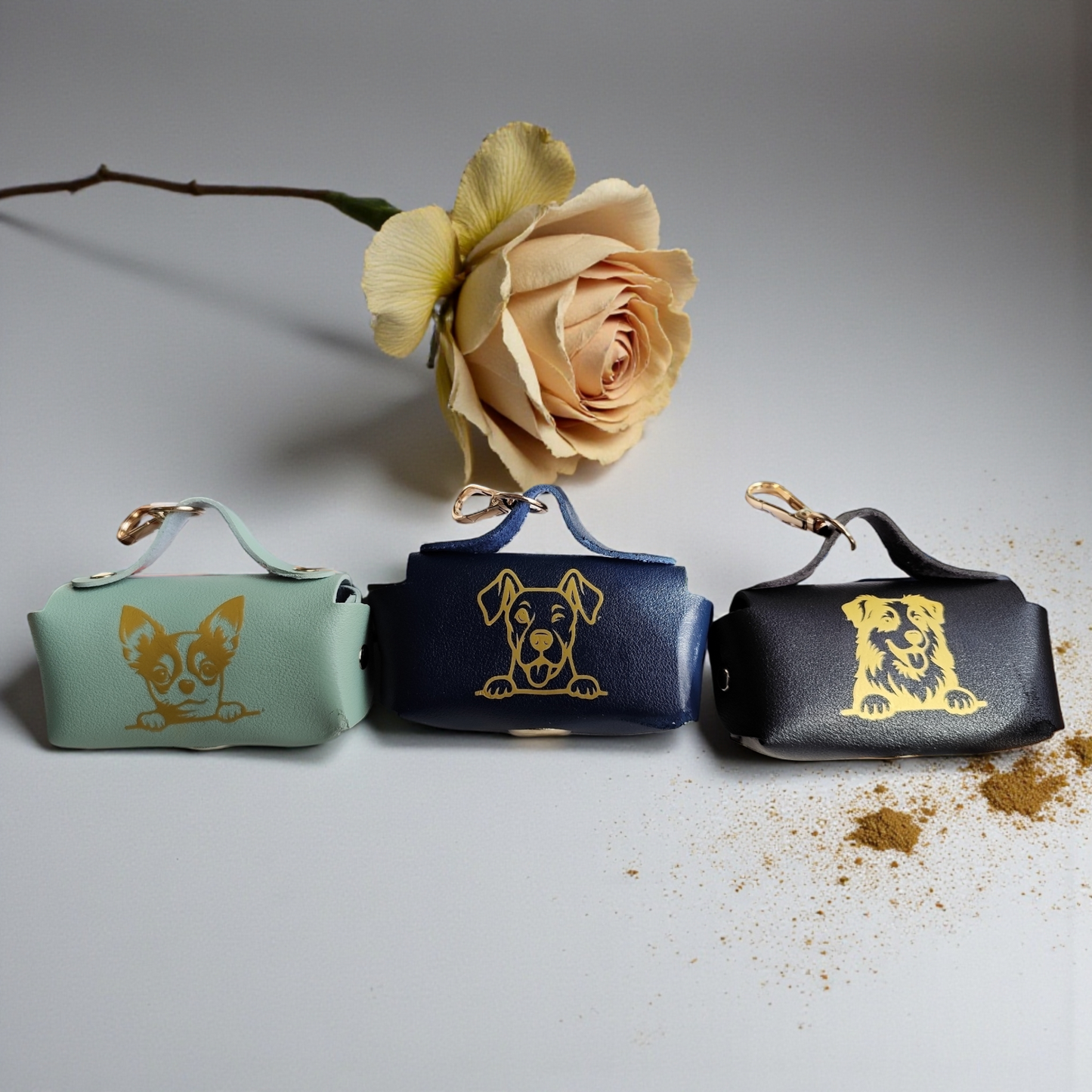 sac à crotte personnalisable avec plusieurs race de chien disponible 
